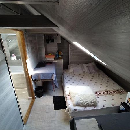 Апартаменти Ismail&Stefan Cel Mare Red Кишинів Екстер'єр фото